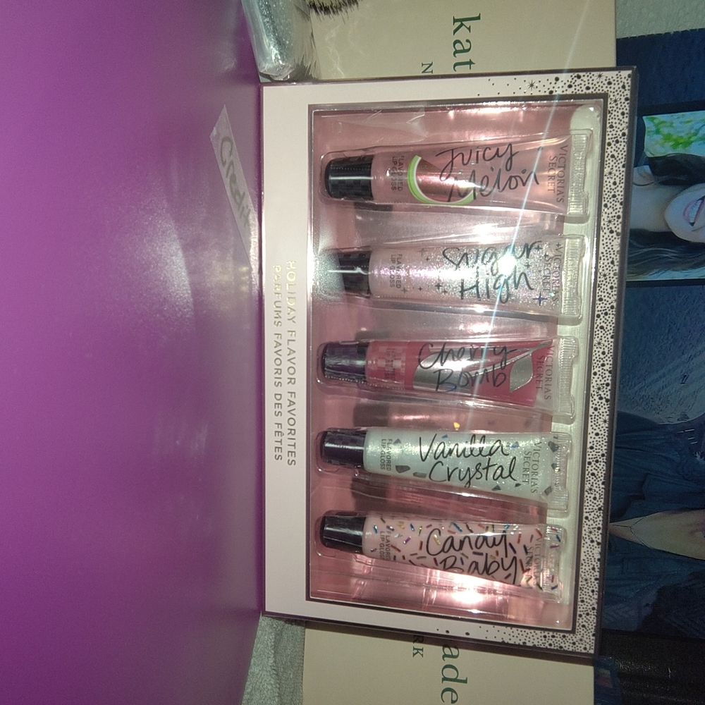 Lip gloss
